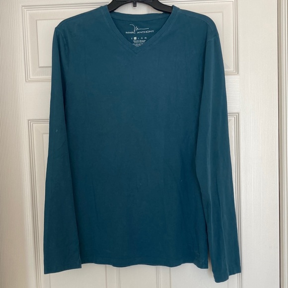 Marc Anthony - Long sleeve - Picture 1 of 3